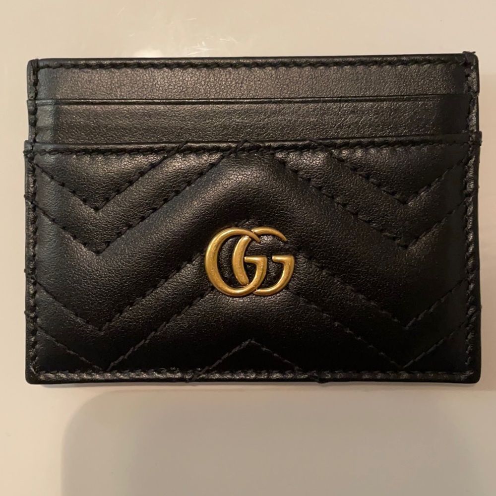 📍 SOLD 📍Gucci marmont card case